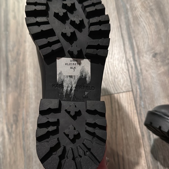 Karl Lagerfeld boots size 7 - Picture 7 of 9